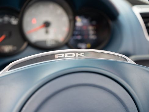Used 2013 Porsche Boxster S RWD image 17