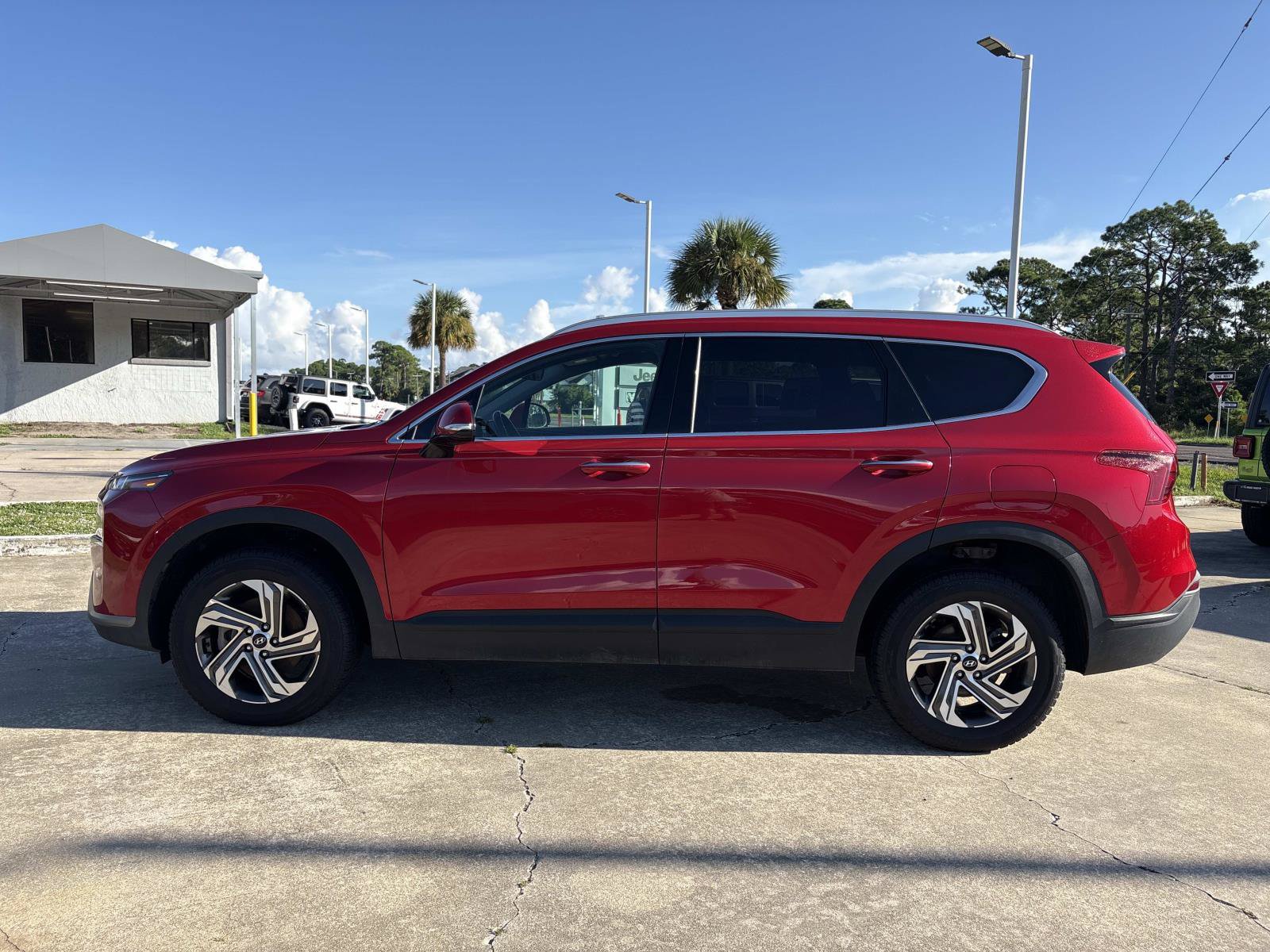 Used 2023 Hyundai Santa Fe SEL AWD/4WD image 6
