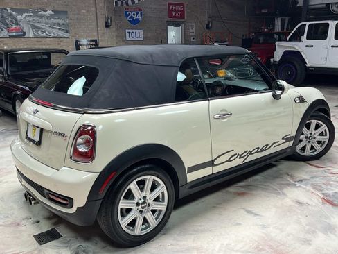Used 2014 MINI Cooper S FWD image 2