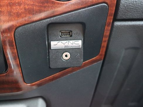 Used 2012 Ford F250 King Ranch w/ King Ranch w/Chrome Pkg image 17