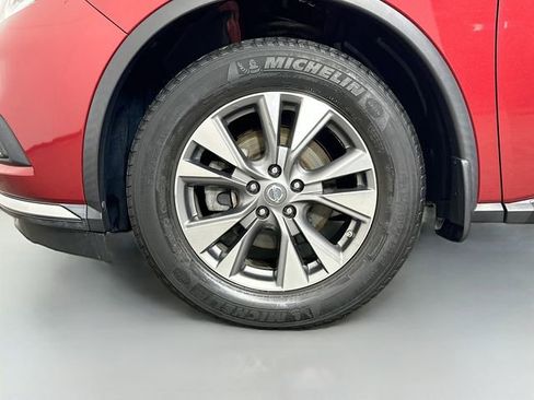 Used 2017 Nissan Murano SV image 32