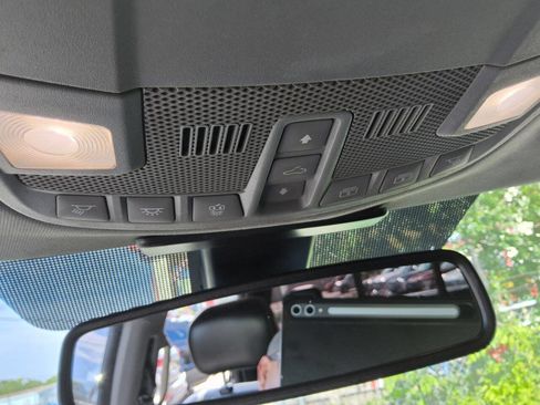 Used 2018 Ford F250 Lariat w/ Lariat Ultimate Package AWD/4WD image 24