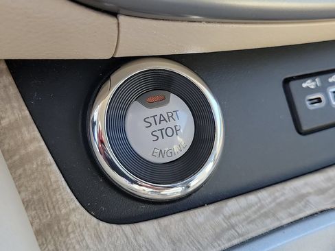 Used 2022 Nissan Murano SL w/ SL Moonroof Package AWD/4WD image 34