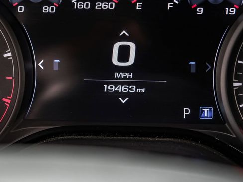 Used 2022 Chevrolet Camaro SS RWD image 16