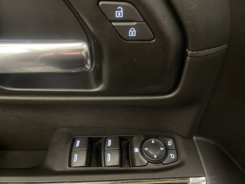 Used 2022 GMC Sierra 1500 Elevation AWD/4WD image 17