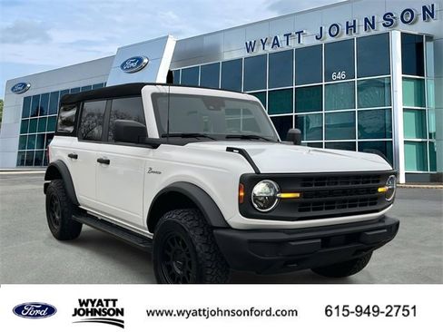 Used 2023 Ford Bronco 4-Door image 1