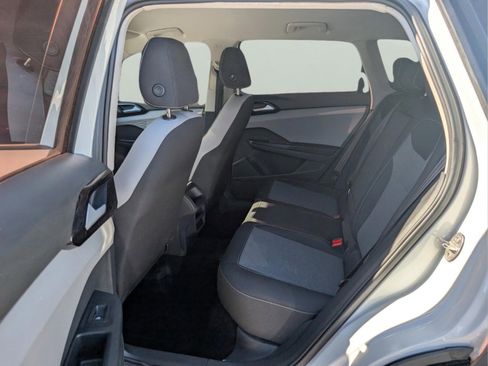 Used 2024 Volkswagen Taos S image 29