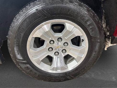 Used 2019 Chevrolet Silverado 1500 LT w/ All Star Edition image 11