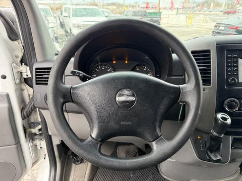 Used 2017 Freightliner Sprinter 2500 RWD image 20