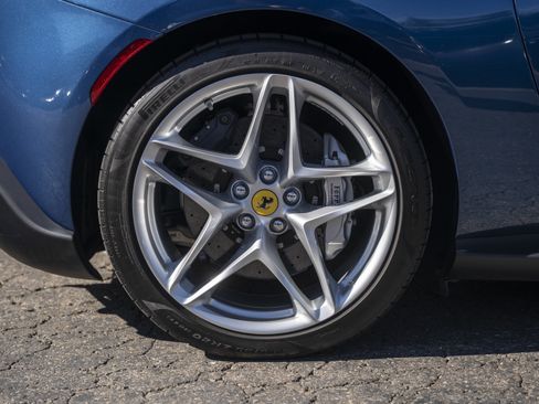 Certified 2025 Ferrari Roma Spider image 15