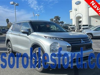 Used 2024 Mitsubishi Outlander SE