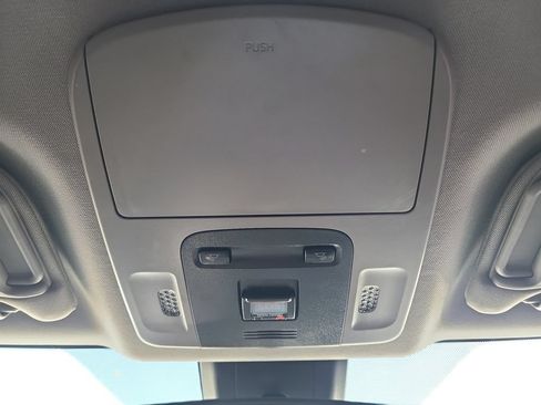 Used 2019 Toyota Camry LE FWD image 27