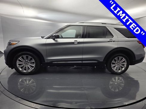 Used 2020 Ford Explorer Limited w/ Class III Trailer Tow Package image 7