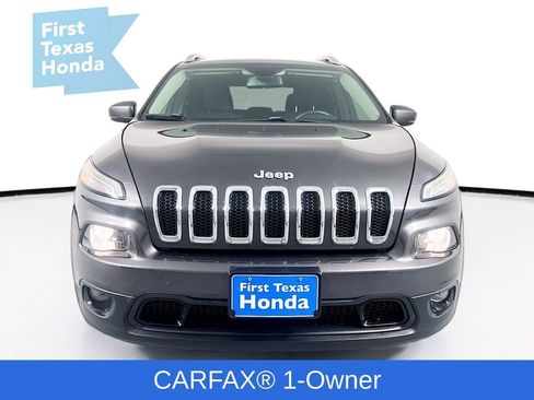 Used 2016 Jeep Cherokee Latitude w/ Safety/Convenience Group image 2