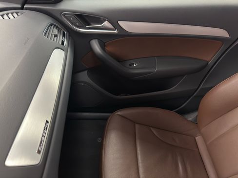 Used 2018 Audi Q3 2.0T Premium image 28