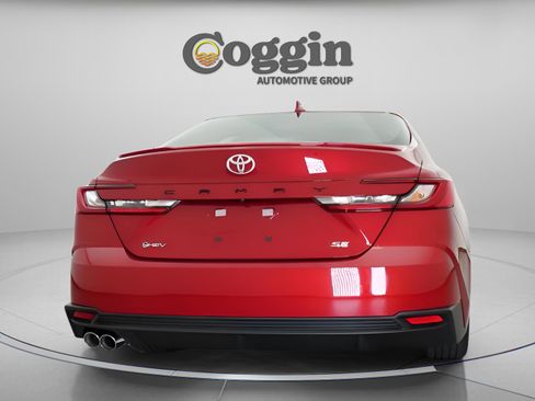 New 2026 Toyota Camry SE FWD image 13