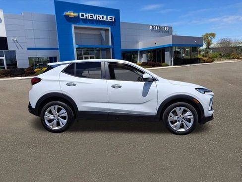 Used 2024 Buick Encore GX Preferred FWD image 27