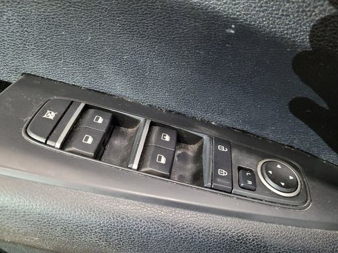 Used 2019 Kia Forte LXS FWD image 27