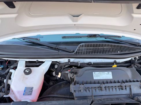 Used 2020 Chevrolet Express 2500 w/ Driver Convenience Package RWD image 29