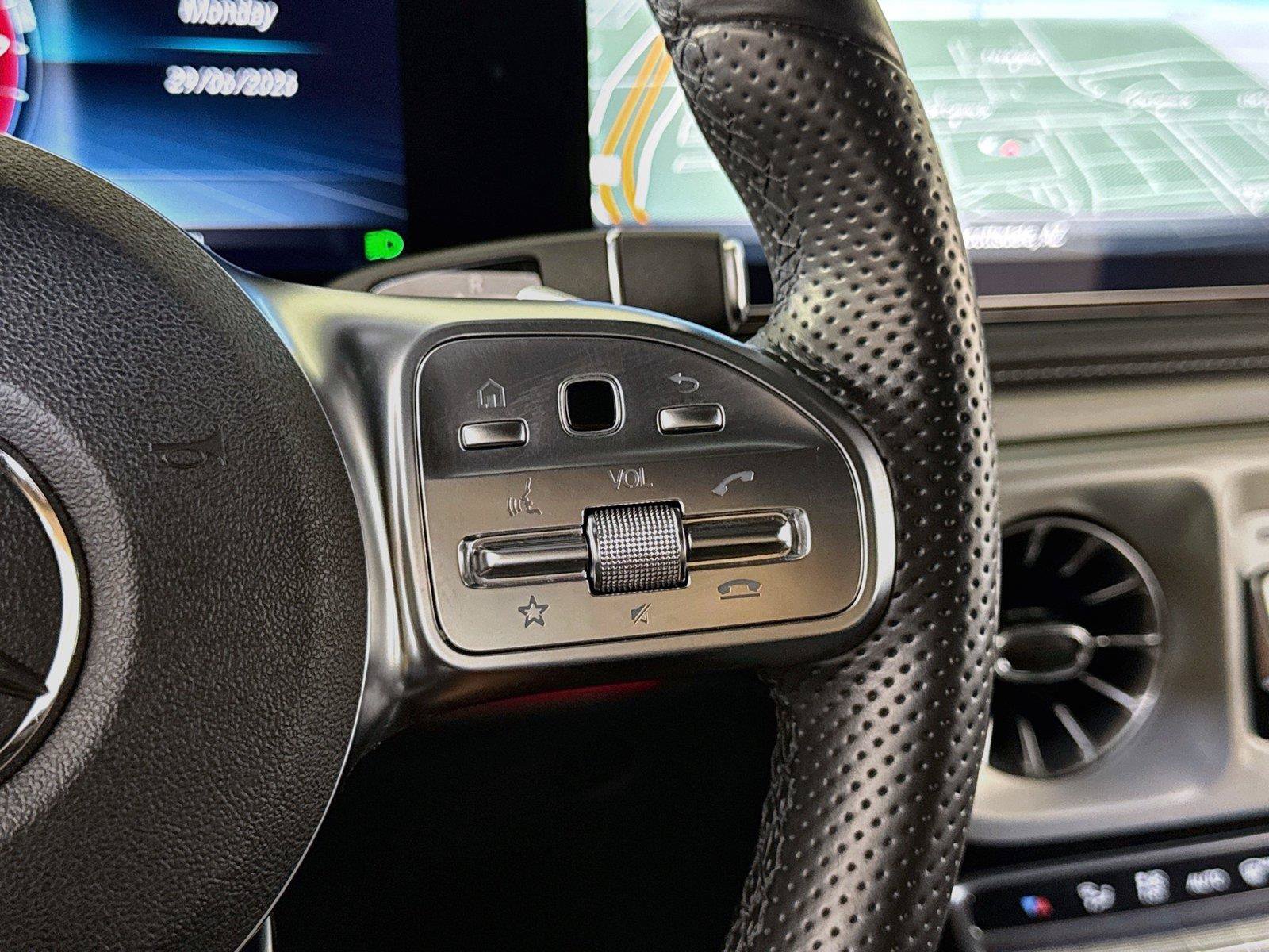 Used 2022 Mercedes-Benz G 550 image 22
