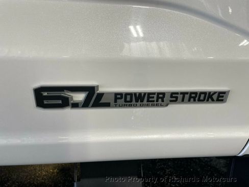 Used 2024 Ford F250 Lariat w/ Lariat Ultimate Package AWD/4WD image 8