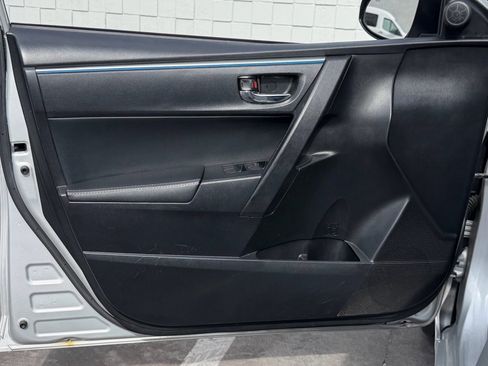 Used 2014 Toyota Corolla S image 14