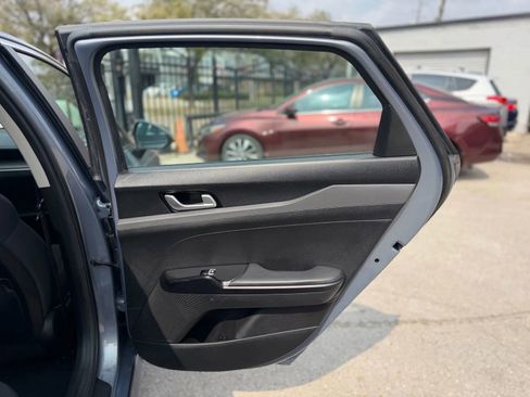 Used 2021 Kia K5 LXS image 14