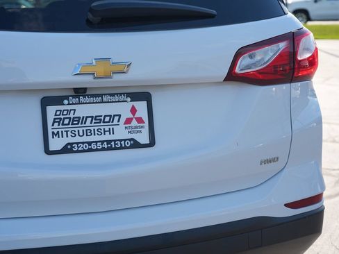 Used 2020 Chevrolet Equinox LS AWD/4WD image 10