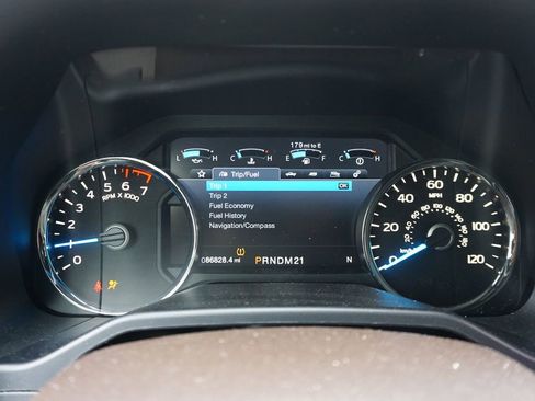 Used 2015 Ford F150 King Ranch w/ Equipment Group 601A Luxury image 6