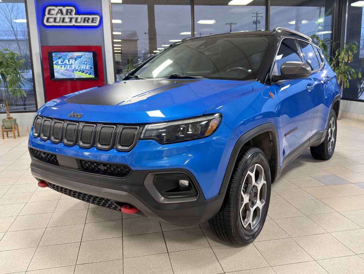 Used 2022 Jeep Compass Trailhawk w/ Trailhawk Elite Group AWD/4WD image 13