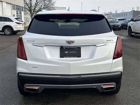 Certified 2023 Cadillac XT5 Premium Luxury image 7