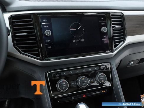 Used 2022 Volkswagen Atlas SE w/ Panoramic Sunroof Package FWD image 64