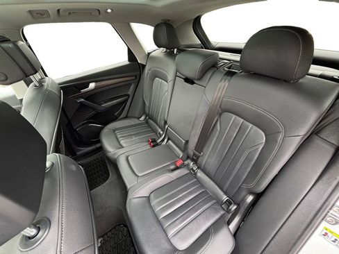 Used 2021 Audi Q5 2.0T Premium w/ Convenience Package AWD/4WD image 13