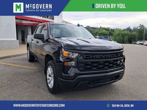 Used 2022 Chevrolet Silverado 1500 Custom AWD/4WD image 9