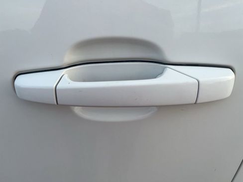 Used 2008 Chevrolet Silverado 3500 LTZ w/ EZ-Lift Tailgate Package image 42