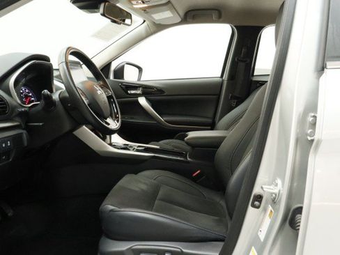 Used 2024 Mitsubishi Eclipse Cross SE AWD/4WD image 7