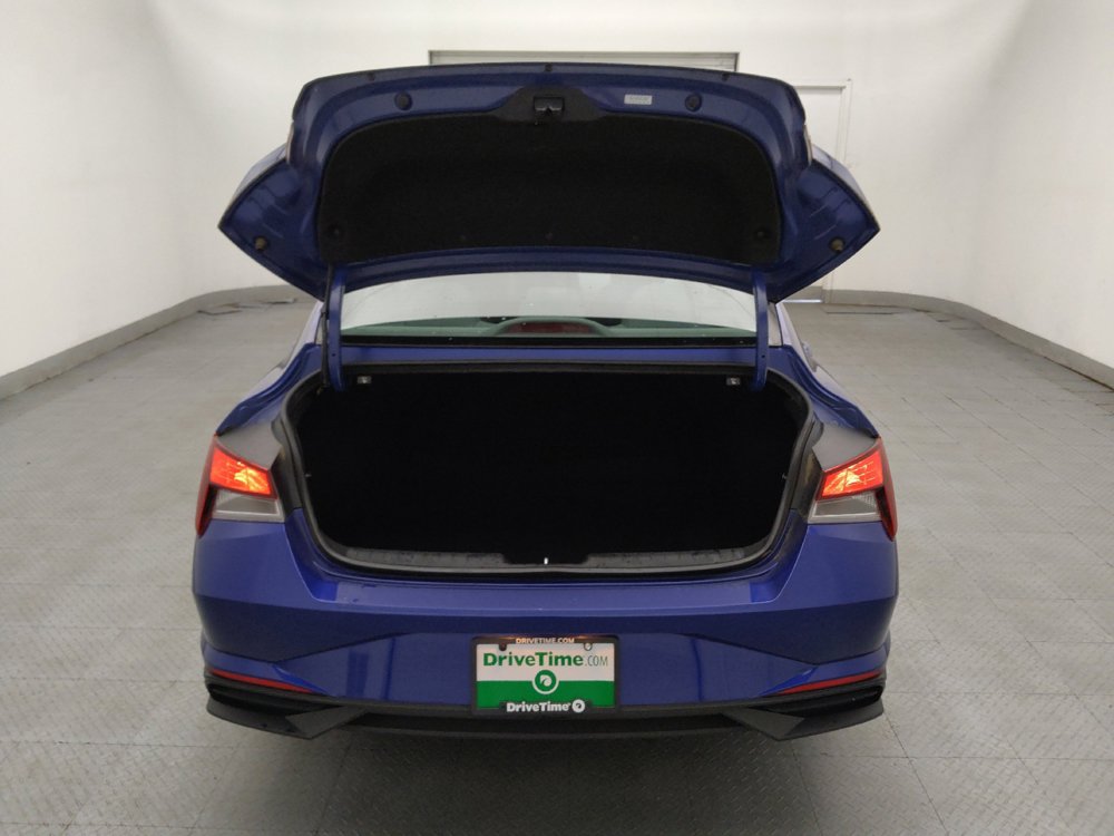 Used 2023 Hyundai Elantra SEL w/ Convenience Package FWD image 29