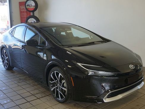 New 2026 Toyota Prius Plug-In Hybrid image 2