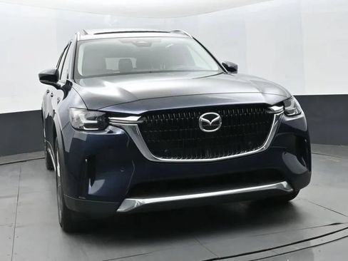 Used 2024 MAZDA CX-90 3.3 Turbo w/ Premium Package AWD/4WD image 3