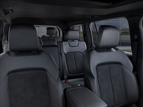 New 2026 Jeep Grand Cherokee L 4WD image 26