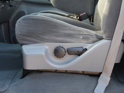 Used 2002 Ford F350 XLT image 16