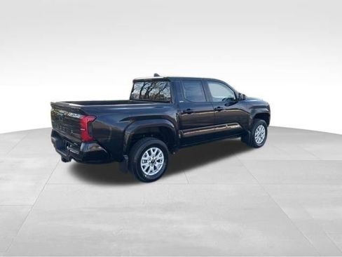 New 2026 Toyota Tacoma SR5 image 5