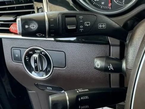 Used 2018 Mercedes-Benz GLS 450 4MATIC w/ Premium Package image 46