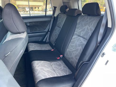 Used 2015 Scion xB image 18