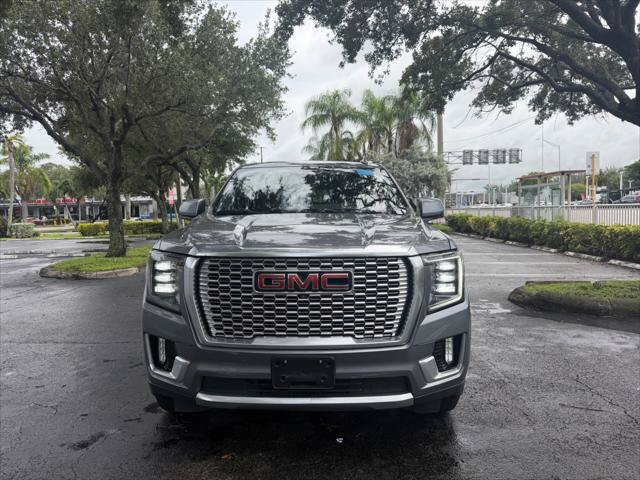 Used 2021 GMC Yukon Denali w/ Denali Premium Package AWD/4WD image 8