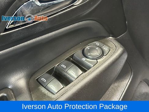 Used 2024 Chevrolet Equinox LT image 15