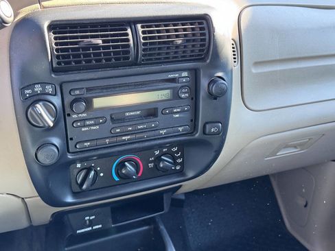 Used 2004 Ford Ranger 4x4 SuperCab image 11