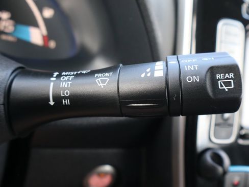 Used 2015 Nissan Leaf SV w/ LED & Quick Charge Package image 32