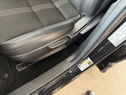 Used 2025 MAZDA CX-50 AWD 2.5 S w/ Select Package image 23