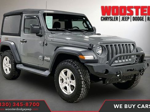 Used 2019 Jeep Wrangler Sport image 1